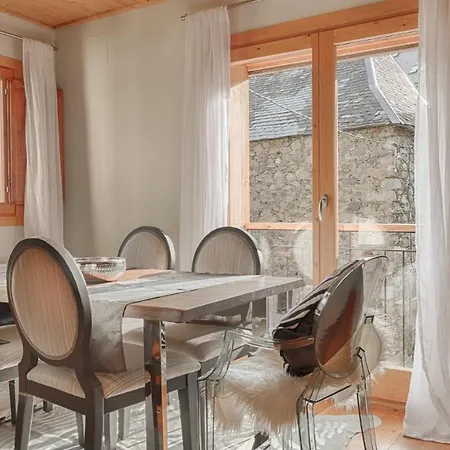 Saplan Real Estate Sarraera Chalet Vielha