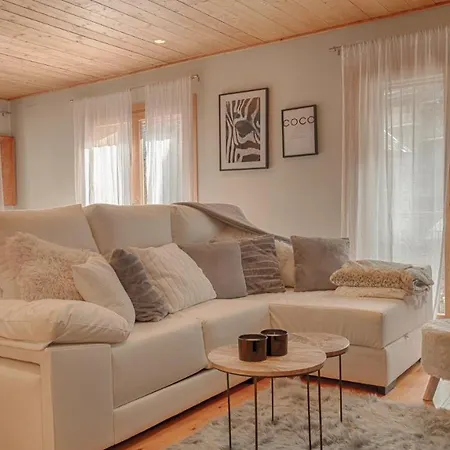 Domek alpejski Saplan Real Estate Sarraera *