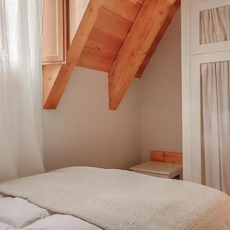 Saplan Real Estate Sarraera Horská chata